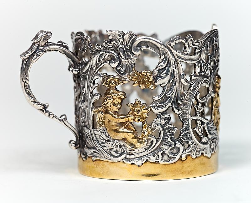 Podstakannik : Une sélection des pièces les plus chères !